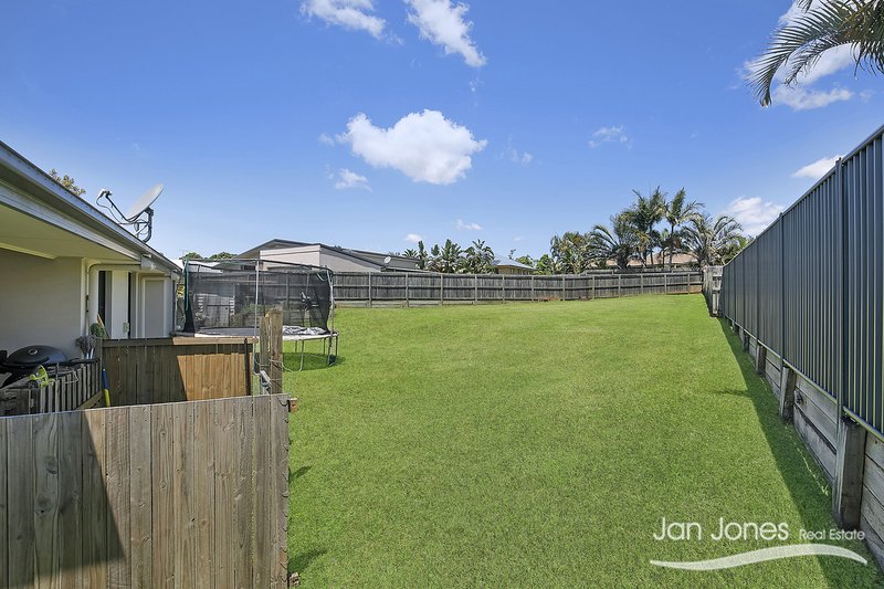 Photo - 70 Willowleaf Cct , Upper Caboolture QLD 4510 - Image 13