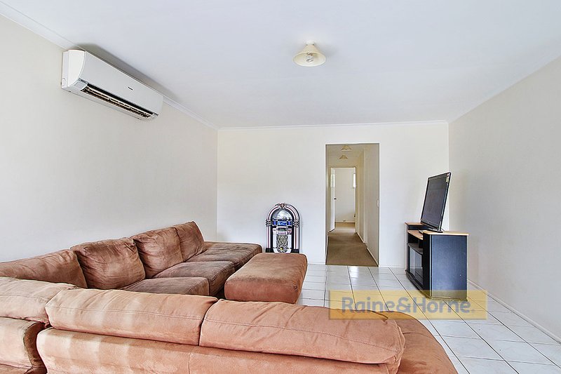 Photo - 70 Wilson Drive, Camira QLD 4300 - Image 4