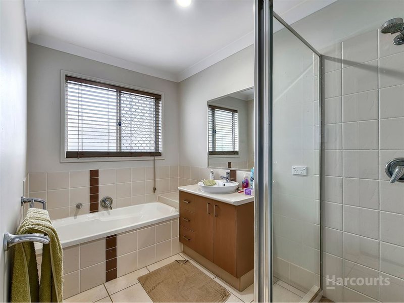 Photo - 70 Woodrose Road, Morayfield QLD 4506 - Image 11