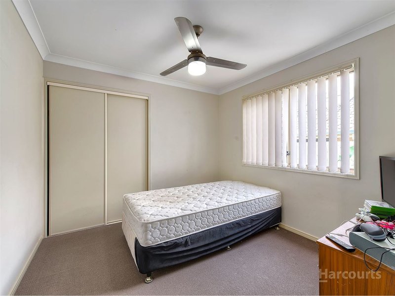 Photo - 70 Woodrose Road, Morayfield QLD 4506 - Image 12