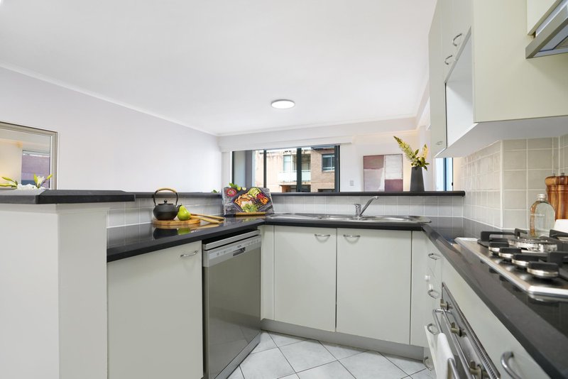 Photo - 70/1-5 Harwood Street, Pyrmont NSW 2009 - Image 2