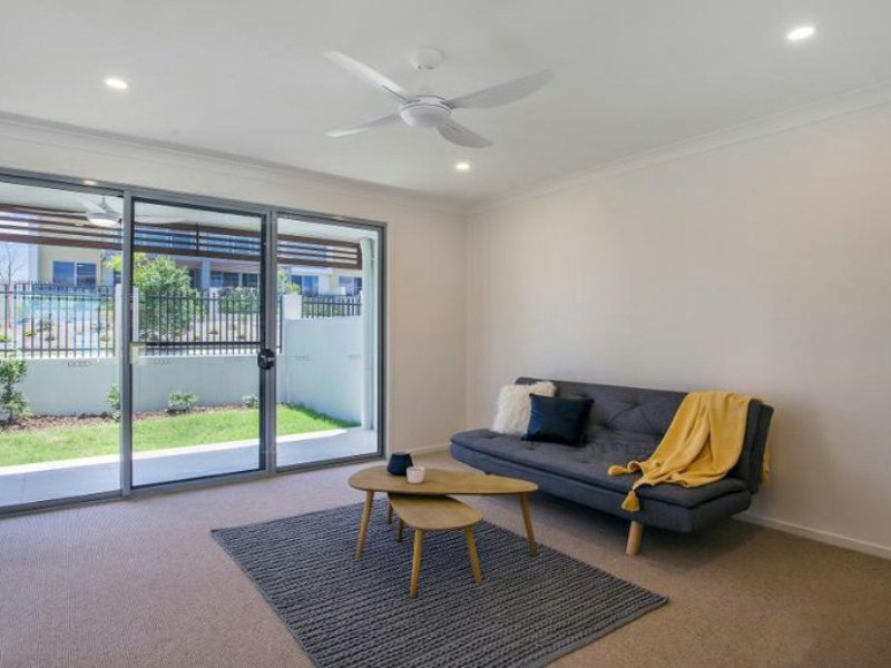 Photo - 70/1 Grande Avenue, Carrara QLD 4211 - Image 9