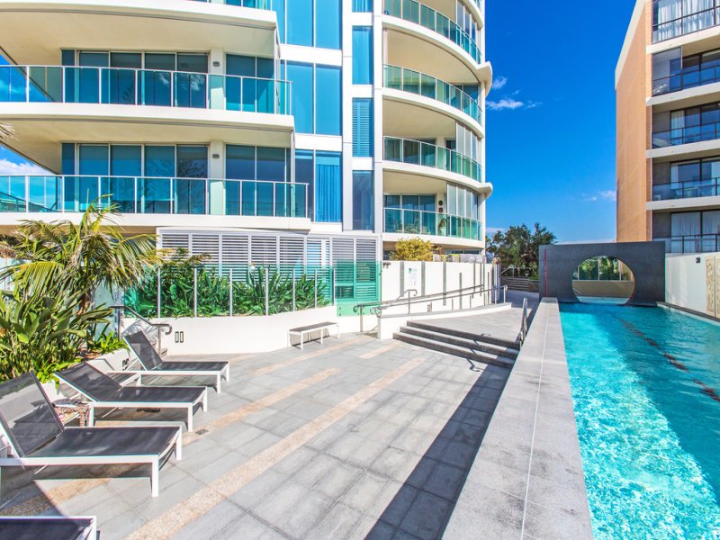 Photo - 701/1 Douglas Street 'Nirvana' , Coolangatta QLD 4225 - Image 16