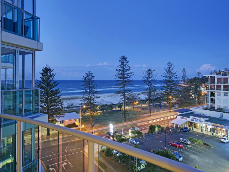 Photo - 701/1 Douglas Street 'Nirvana' , Coolangatta QLD 4225 - Image 22