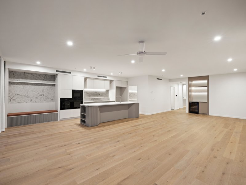 Photo - 701/16-20 Woodcliffe Crescent, Woody Point QLD 4019 - Image 17