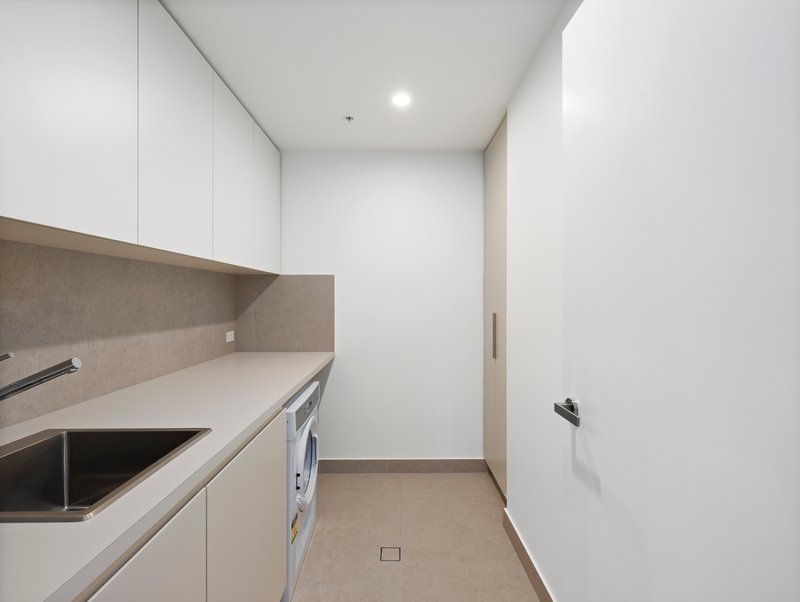 Photo - 701/16-20 Woodcliffe Crescent, Woody Point QLD 4019 - Image 21