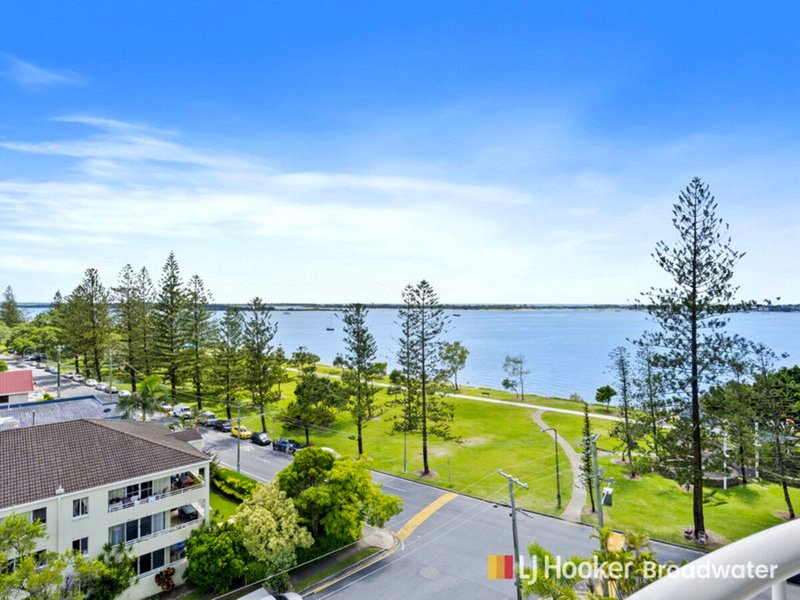 Photo - 701/182-192 Marine Parade, Labrador QLD 4215 - Image 12