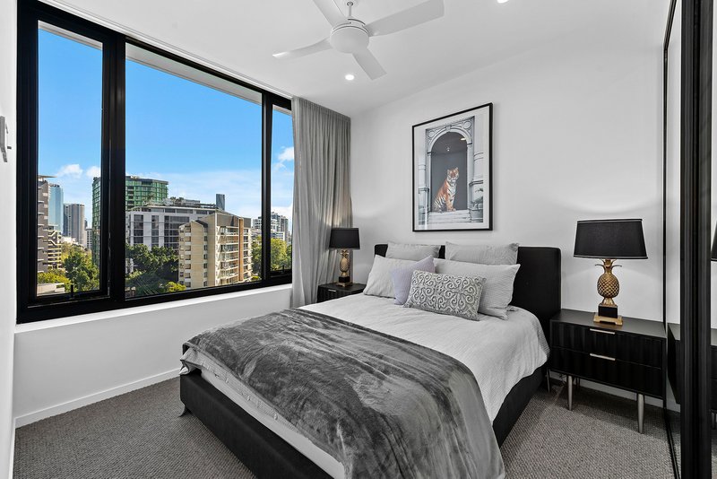 Photo - 701/20 Castlebar Street, Kangaroo Point QLD 4169 - Image 10