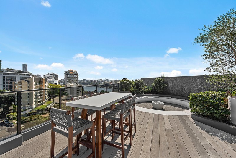 Photo - 701/20 Castlebar Street, Kangaroo Point QLD 4169 - Image 16