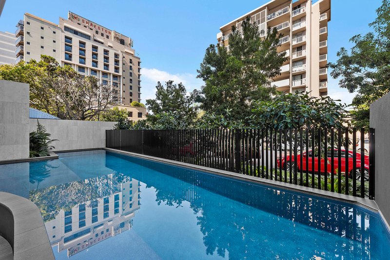 Photo - 701/20 Castlebar Street, Kangaroo Point QLD 4169 - Image 21