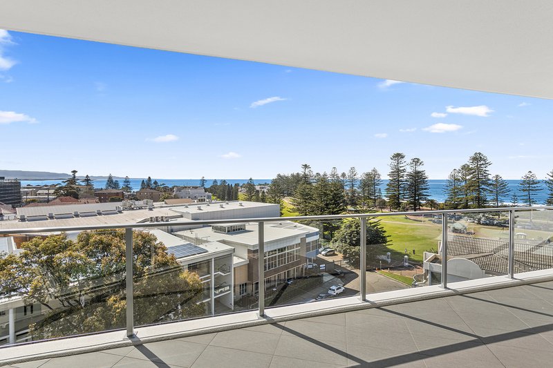 Photo - 701/21 Harbour Street, Wollongong NSW 2500 - Image 7