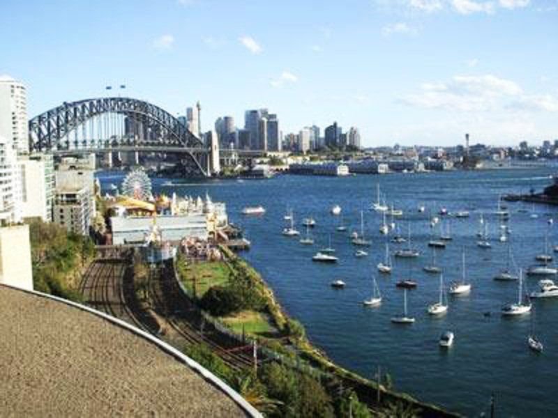 Photo - 701/55 Lavender Street, Milsons Point NSW 2061 - Image 2