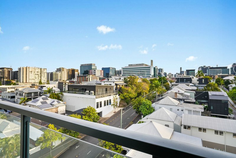 Photo - 701/56 Prospect Street, Fortitude Valley QLD 4006 - Image 9