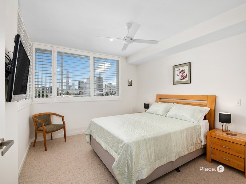Photo - 701/8 Donkin Street, West End QLD 4101 - Image 8