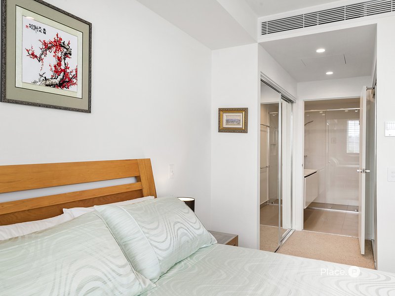 Photo - 701/8 Donkin Street, West End QLD 4101 - Image 9