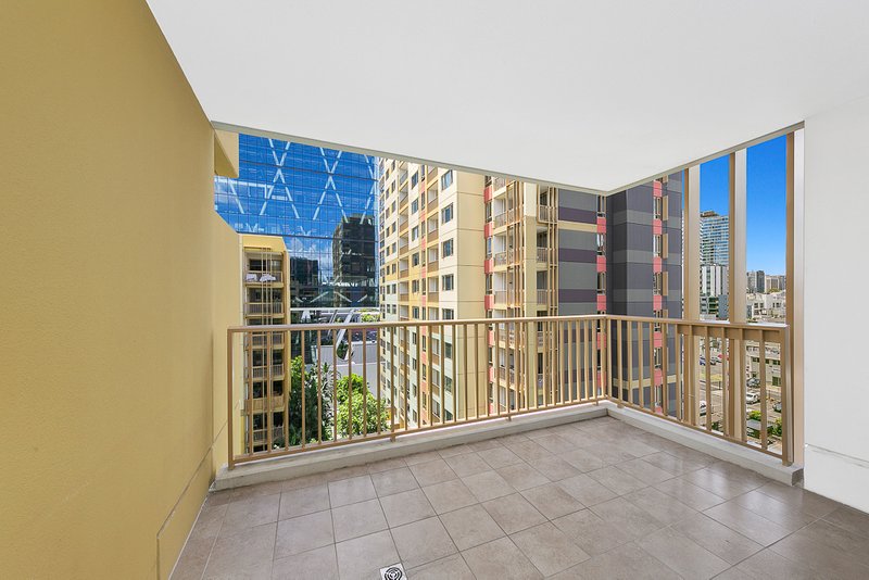 Photo - 701/9 Machinery Street, Bowen Hills QLD 4006 - Image 2