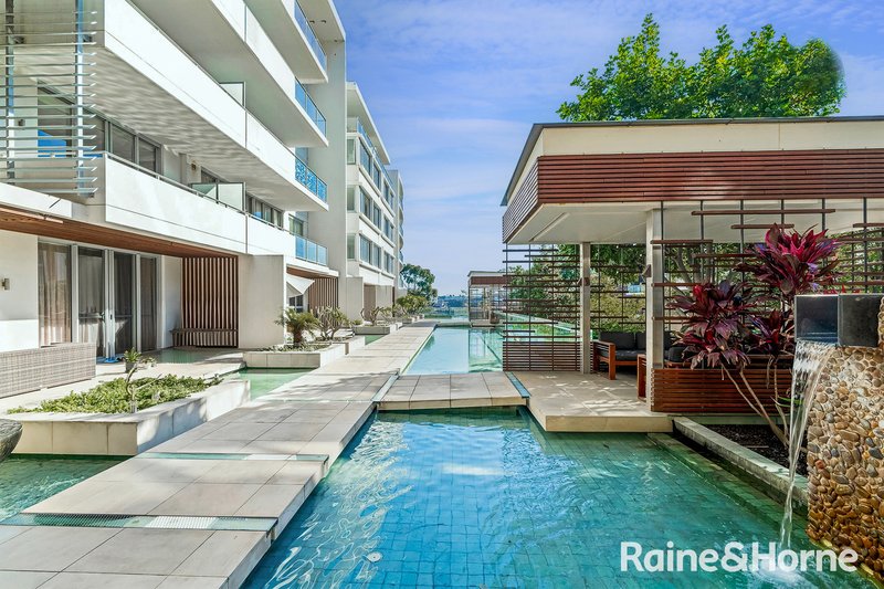 Photo - 701B/3 Timbrol Avenue, Rhodes NSW 2138 - Image 10