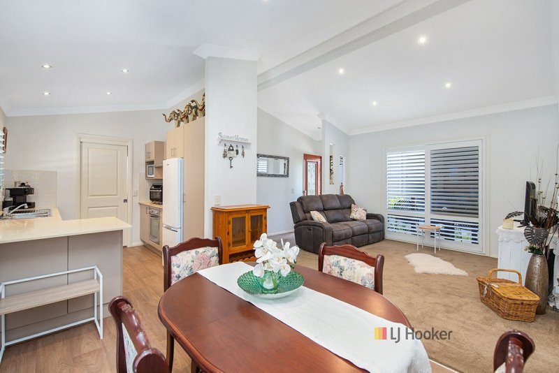 Photo - 70/2 Macleay Drive, Halekulani NSW 2262 - Image 3