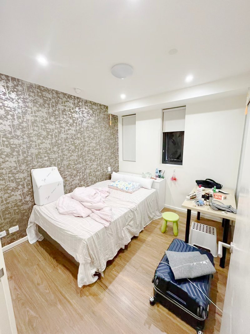 Photo - 702/10 Balfours Way, Adelaide SA 5000 - Image 4