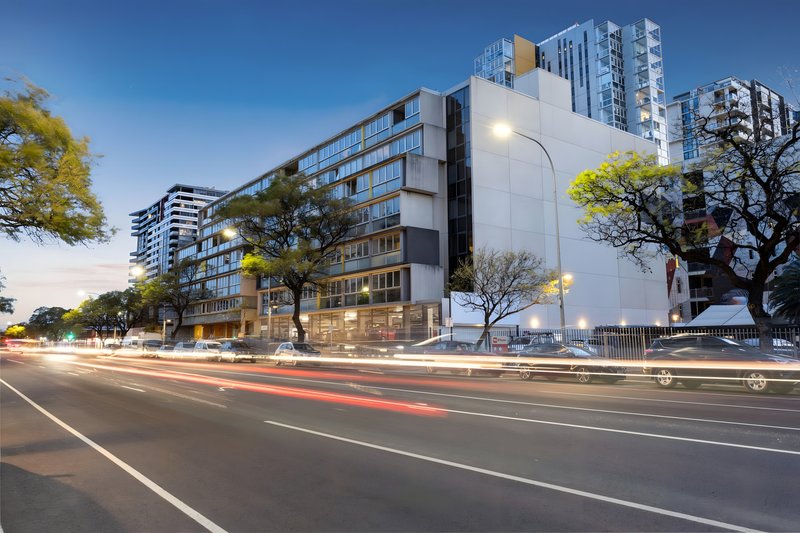 Photo - 702/185 Morphett Street, Adelaide SA 5000 - Image 1