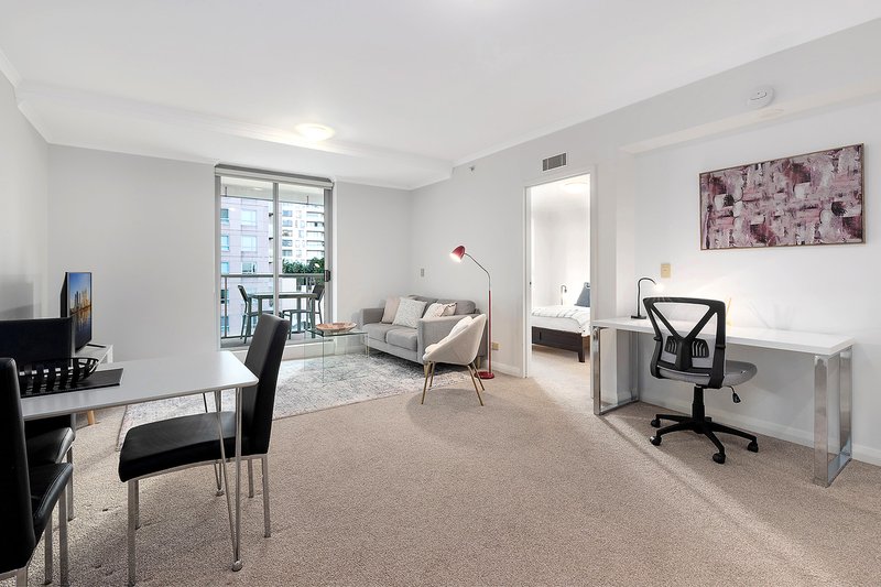 Photo - 702/2B Help Street, Chatswood NSW 2067 - Image 2