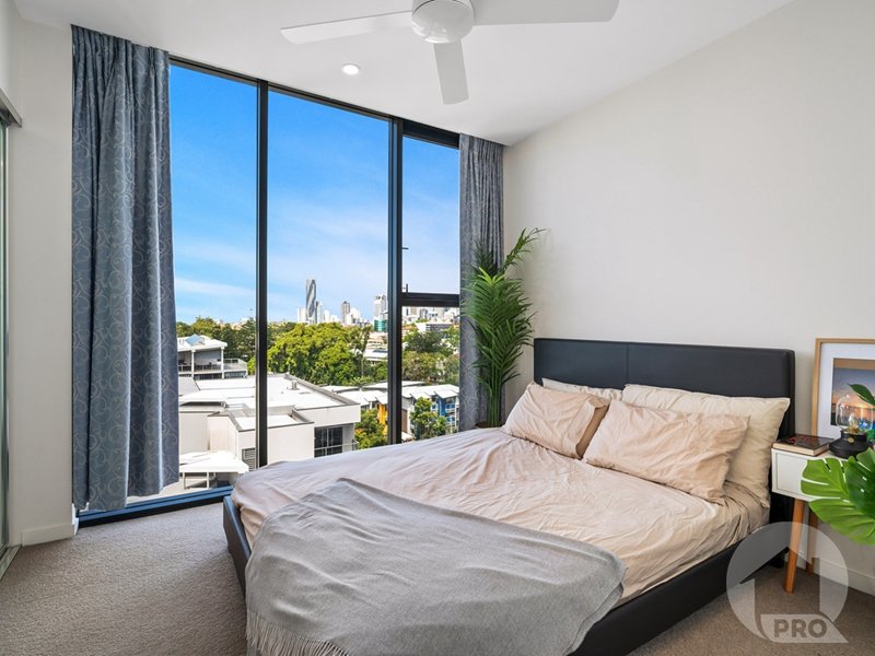 Photo - 702/31 Musk Ave , Kelvin Grove QLD 4059 - Image 5