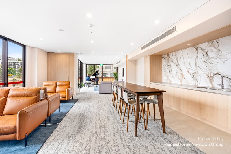 Photo - 702/6 Stovemaker Lane, Erskineville NSW 2043 - Image 8