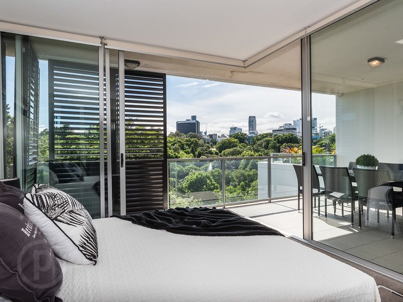 7026/7 Parkland Boulevard, Brisbane City QLD 4000