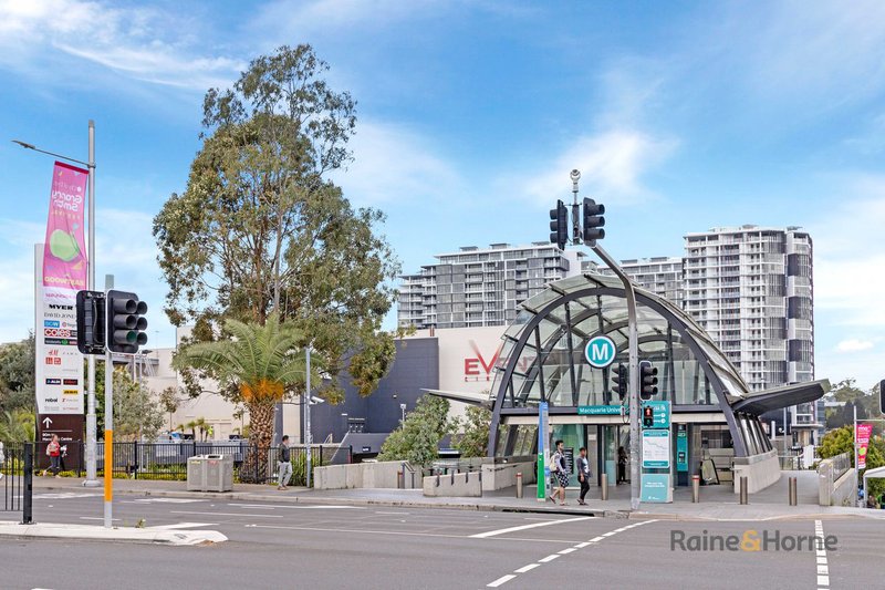 Photo - 702/8 Saunders Close, Macquarie Park NSW 2113 - Image 13