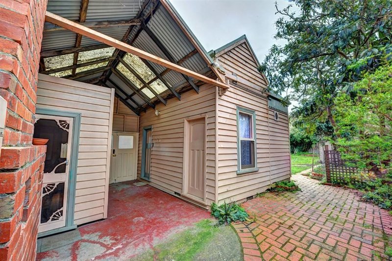 Photo - 702A Dana Street, Ballarat Central VIC 3350 - Image 12