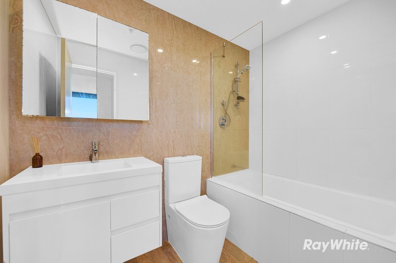 Photo - 703/1 Boys Avenue, Blacktown NSW 2148 - Image 5