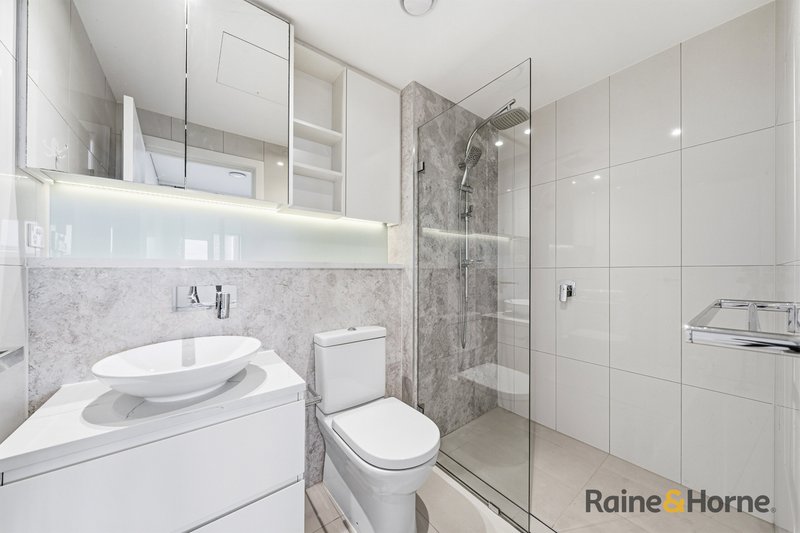 Photo - 703/11 Wentworth Place, Wentworth Point NSW 2127 - Image 15