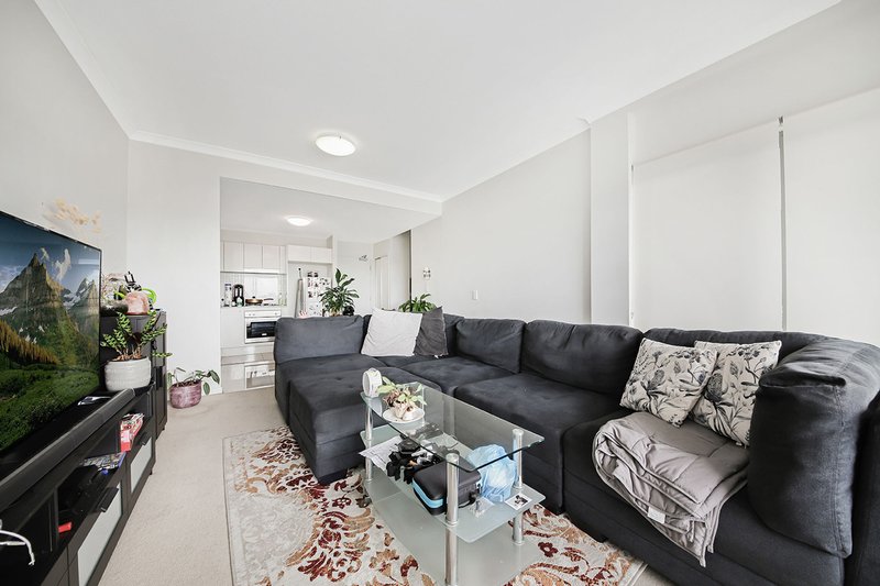 Photo - 703/15 Playfield Street, Chermside QLD 4032 - Image 3