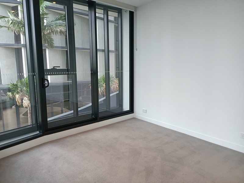 Photo - 703/167 Alfred Street, Fortitude Valley QLD 4006 - Image 4