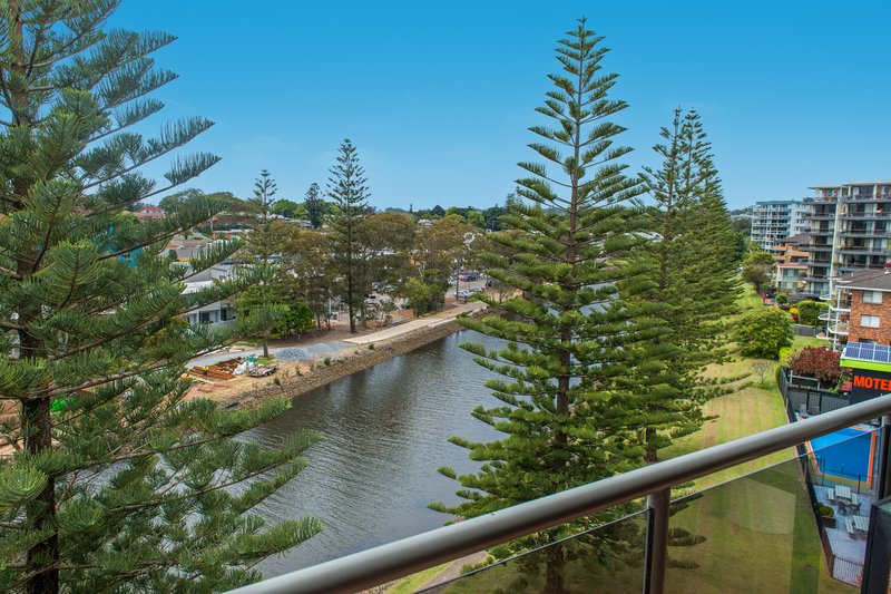 Photo - 703/2 Hollingworth Street, Port Macquarie NSW 2444 - Image 10