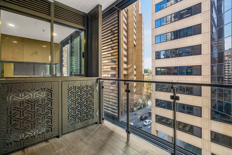 Photo - 703/209 Castlereagh Street, Sydney NSW 2000 - Image 9