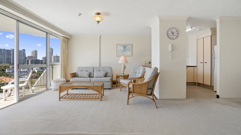 Photo - 703/21 Peninsular Drive, Surfers Paradise QLD 4217 - Image 4