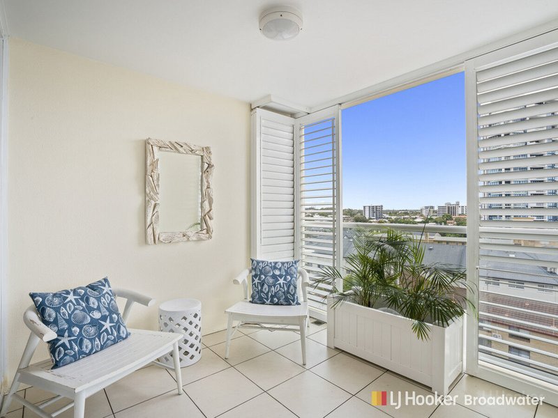 Photo - 703/212 Marine Parade, Labrador QLD 4215 - Image 7