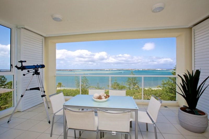 Photo - 703/212 Marine Parade, Labrador QLD 4215 - Image 6