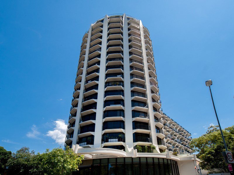 Photo - 703/2A Elizabeth Bay Road, Elizabeth Bay NSW 2011 - Image 8