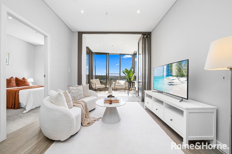 Photo - 703/3 Foreshore Place, Wentworth Point NSW 2127 - Image 2