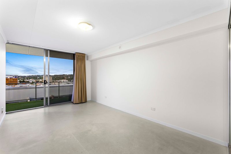 Photo - 703/532-544 Ruthven Street, Toowoomba City QLD 4350 - Image 7