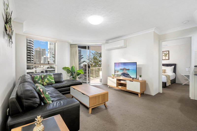 Photo - 703/8 Philip Avenue, Broadbeach QLD 4218 - Image 3