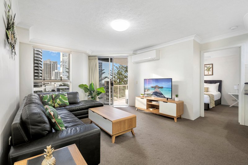 Photo - 703/8 Philip Avenue, Broadbeach QLD 4218 - Image 4