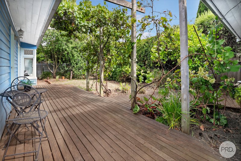 Photo - 704 Gregory Street, Soldiers Hill VIC 3350 - Image 11