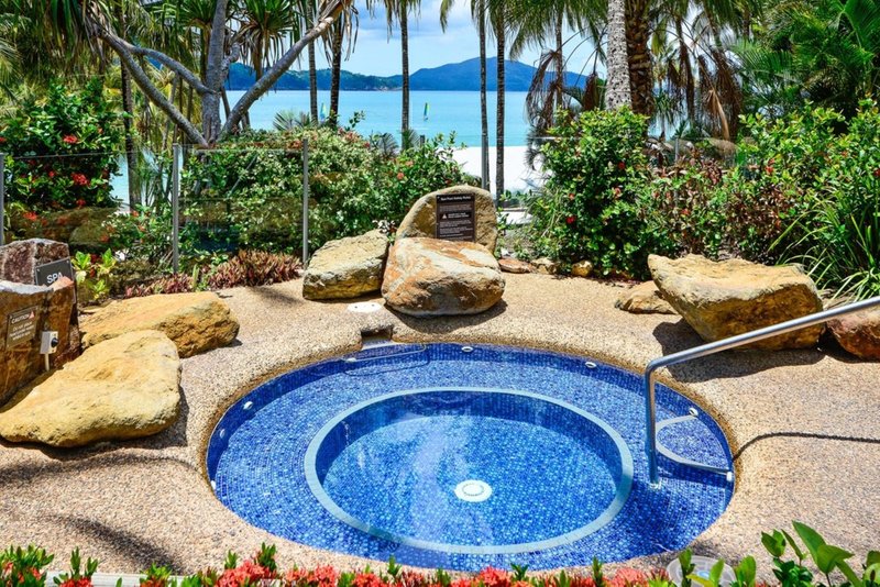 Photo - 704 W/14 Resort Drive, Whitsunday Apartments , Hamilton Island QLD 4803 - Image 9