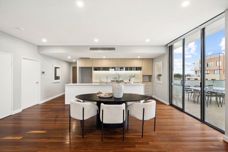 Photo - 704/1 Markham Place, Ashfield NSW 2131 - Image 2