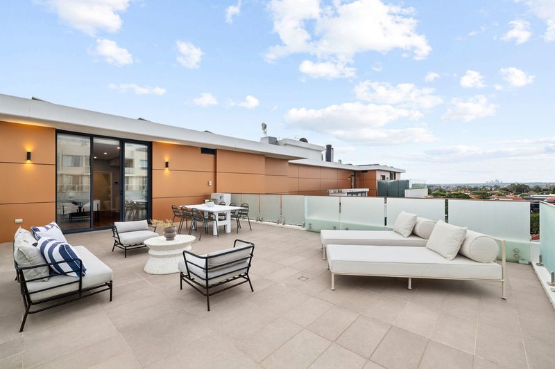 Photo - 704/1 Markham Place, Ashfield NSW 2131 - Image 8