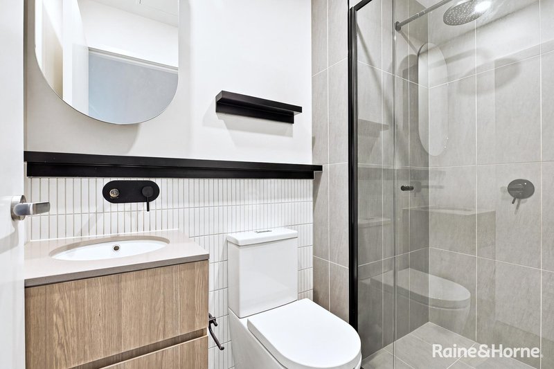 Photo - 704/1 Olive York Way, Brunswick West VIC 3055 - Image 7