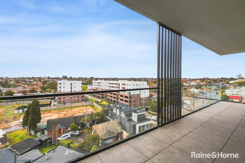 Photo - 704/1 Olive York Way, Brunswick West VIC 3055 - Image 8